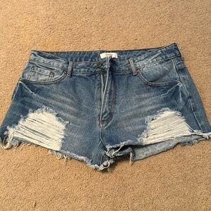 Forever 21 size 31 Jean shorts